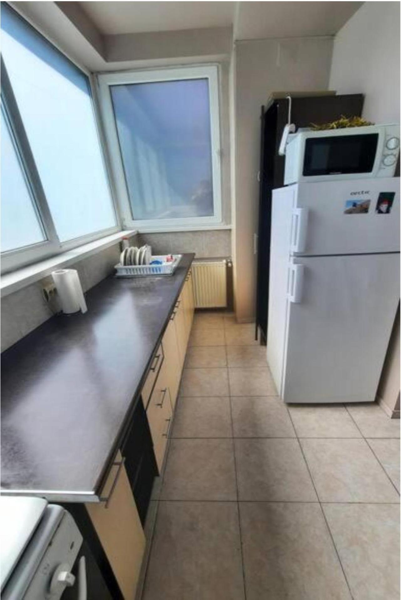 Spacious, Modern Condo In New Villa - Sleeps 6 Βουκουρέστι Εξωτερικό φωτογραφία