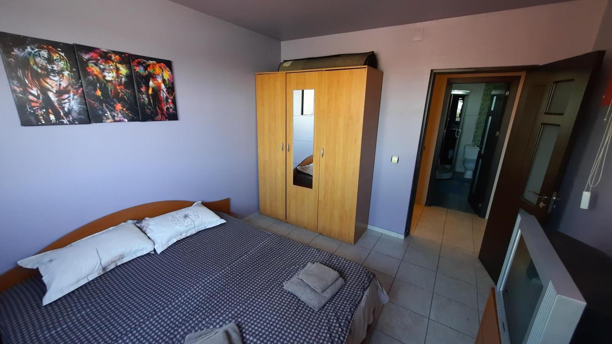 Spacious, Modern Condo In New Villa - Sleeps 6 Βουκουρέστι Εξωτερικό φωτογραφία